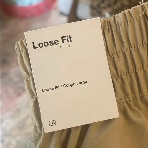 Jordan Nike Women’s Khaki Cargo - Picture 7 of 7